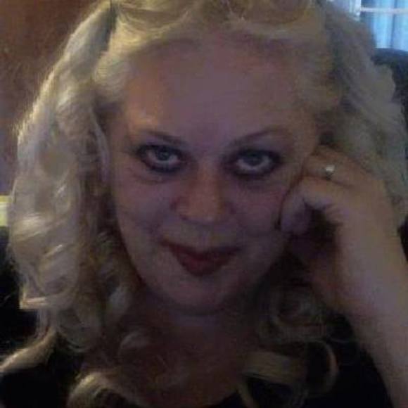 Meet your Posher, Dawn - Picture 1 of 1